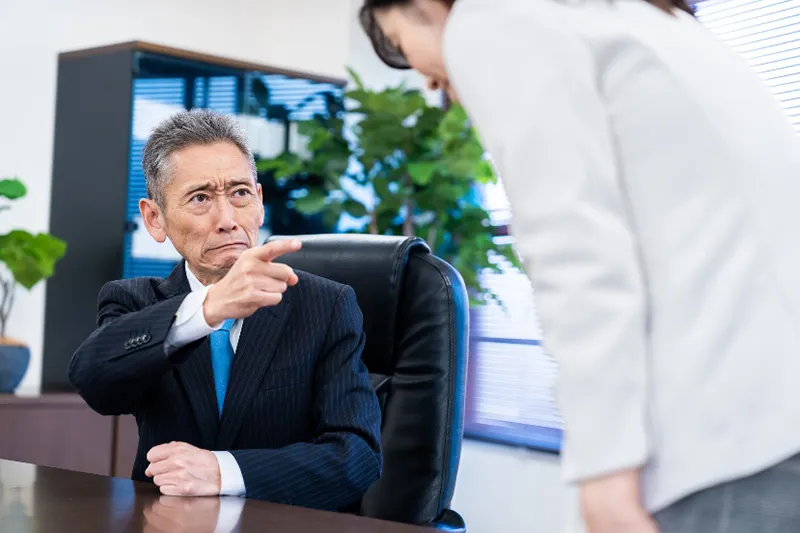 アンガーマネジメントとは？怒りを抑える方法や企業の実践方法を解説