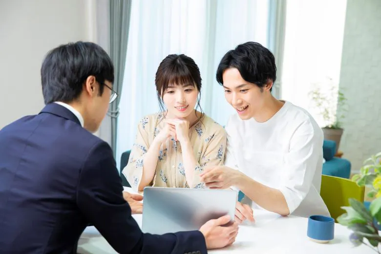 掛け捨て型保険とは？メリット・デメリットや貯蓄型との違いを解説