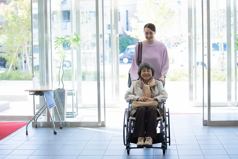 医療保険の通院保障特約は必要？特徴や検討ポイントを解説