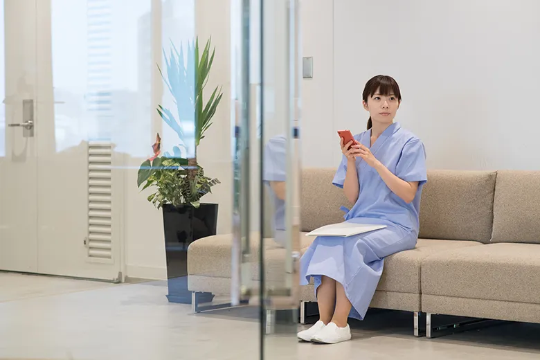 Z世代の3割が「保険はいらない」？保険不要論の実態と背景を調査